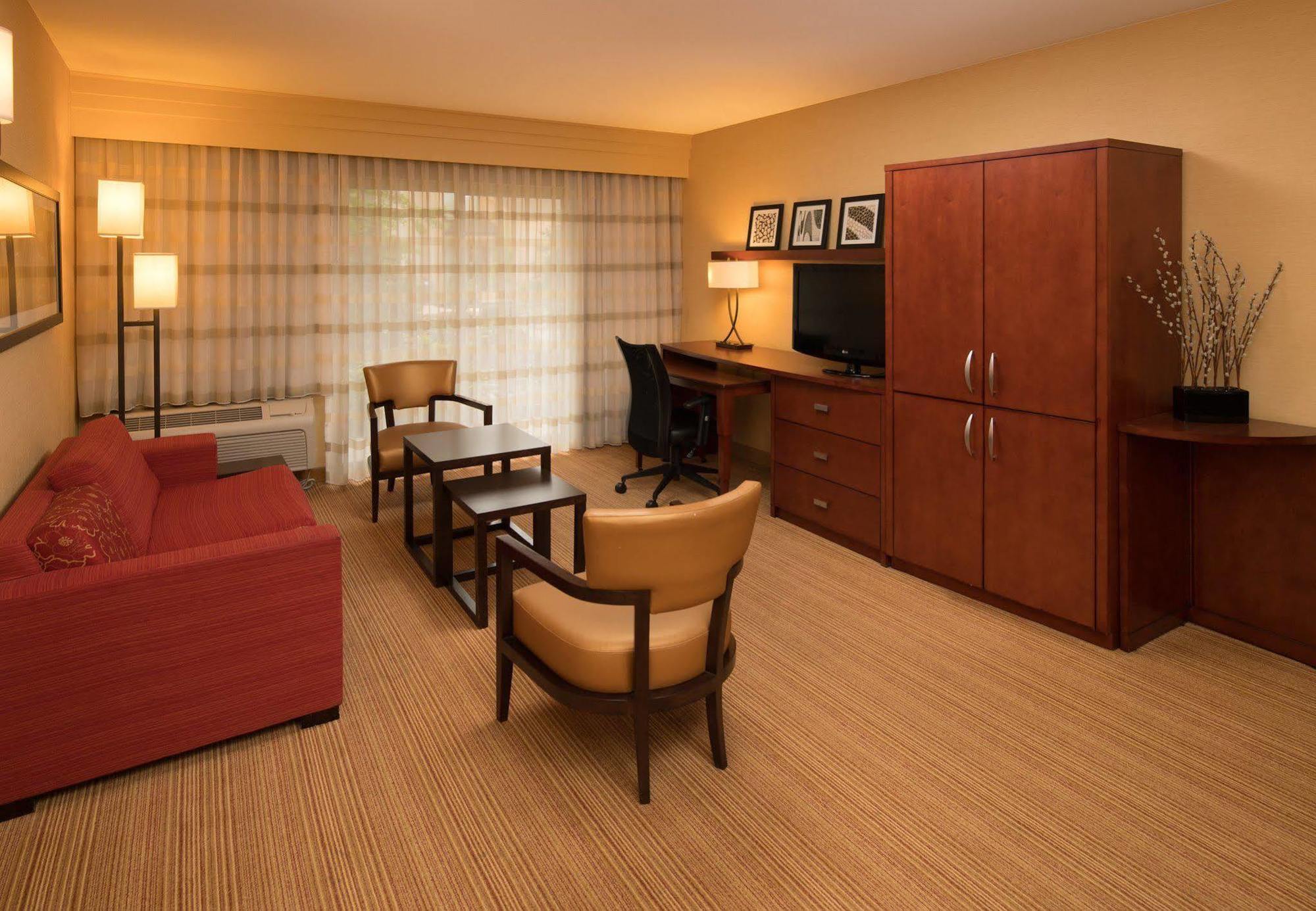 Courtyard By Marriott Portland Hillsboro Ξενοδοχείο Εξωτερικό φωτογραφία